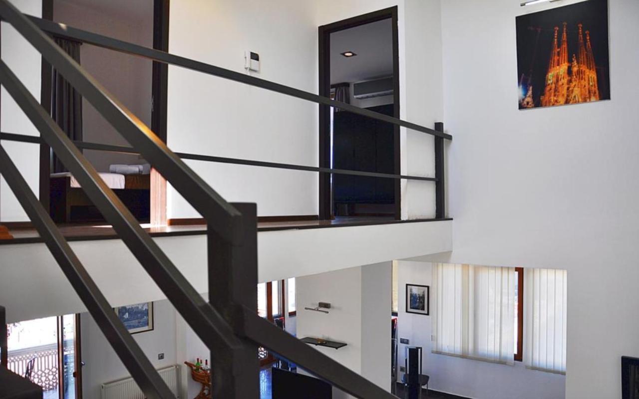 Millennium Apartment *